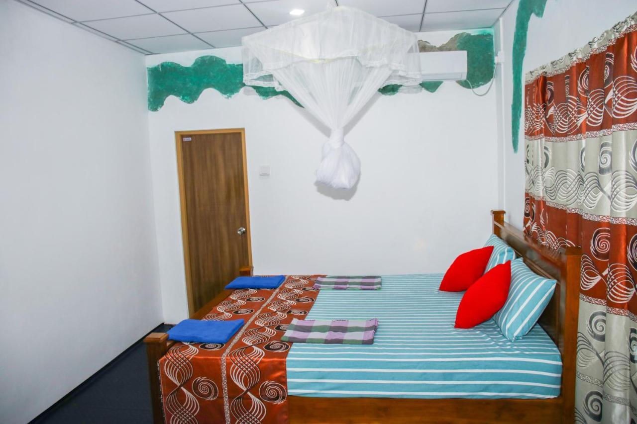 Sigiri Sandilu Homestay Сігірія Екстер'єр фото
